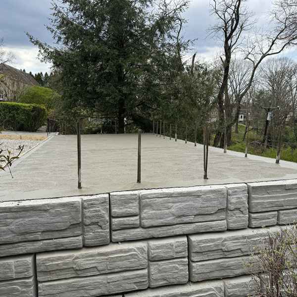 ReCon  Concrete Retaining Wall 2 IMG 0678