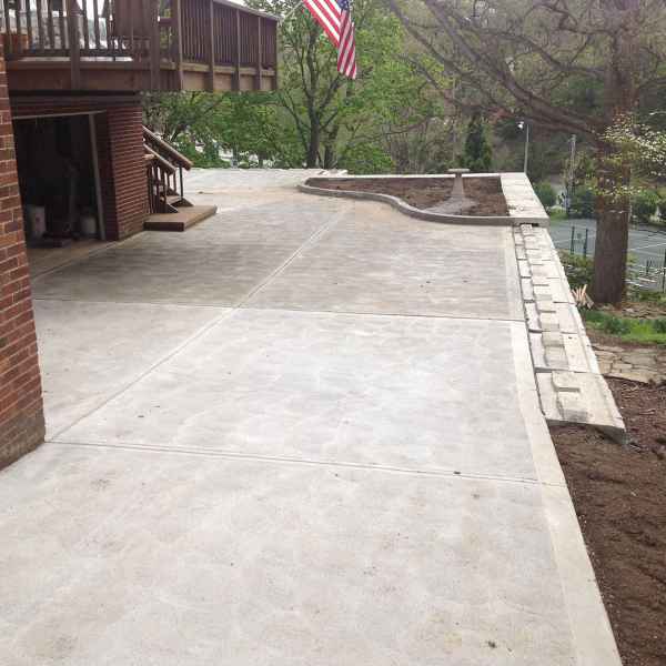 Residential Retaining Wall Construction