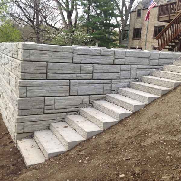 Residential Retaining Wall and Concrete Step Construction